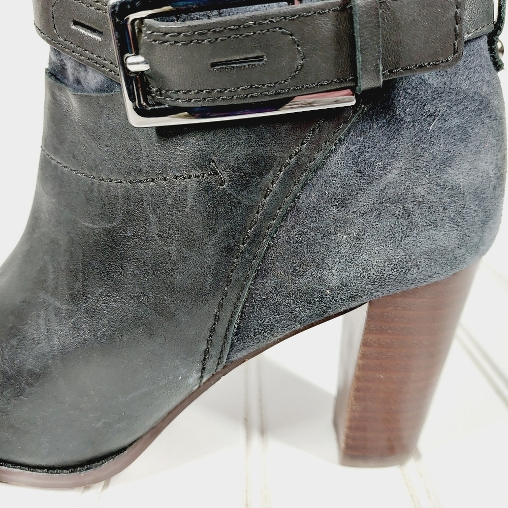 Clarks Kacia Garnet  Women's Boots - Black Leather/Navy Suede E199 - Picture 9 of 16